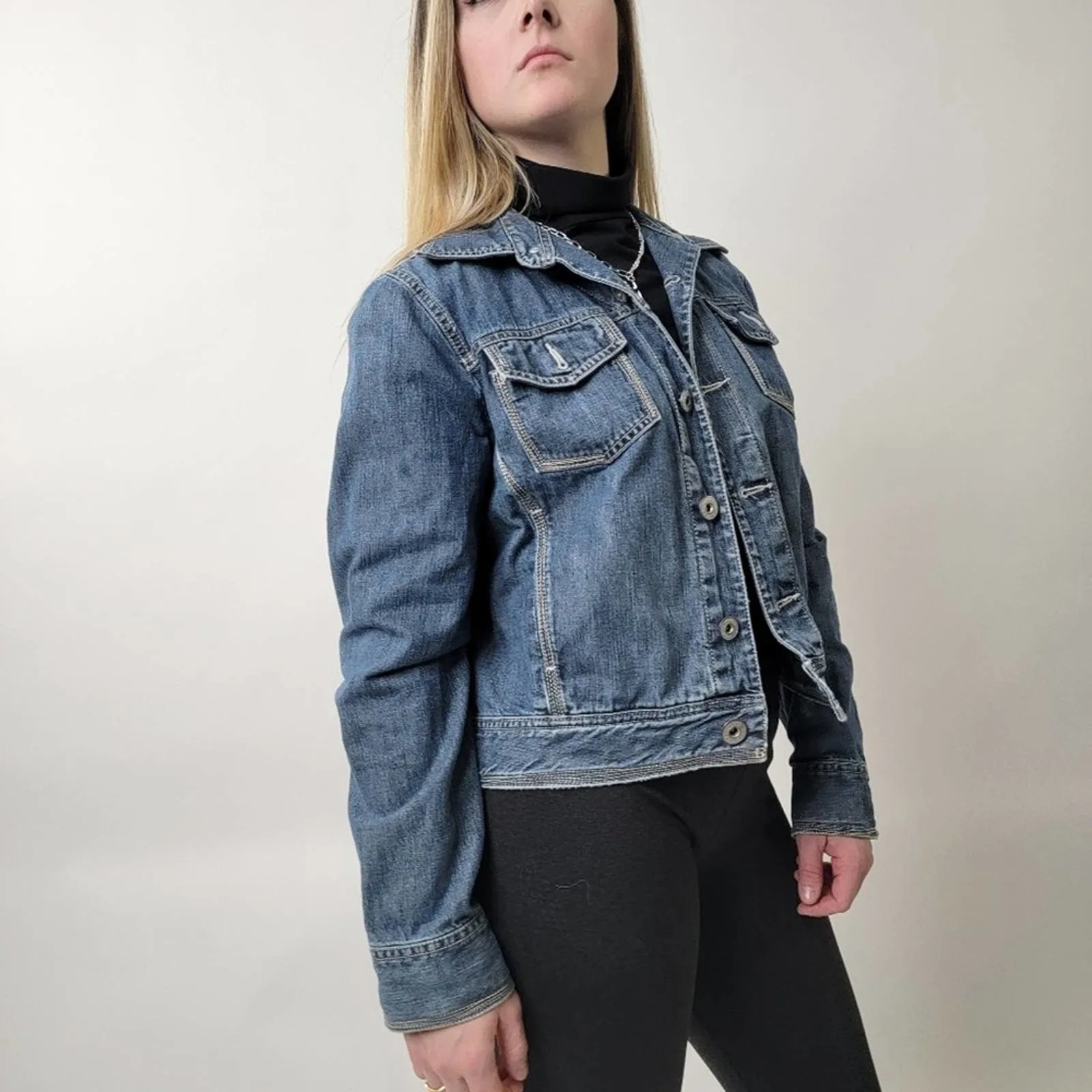 AEO Distressed Denim Jean Jacket - L