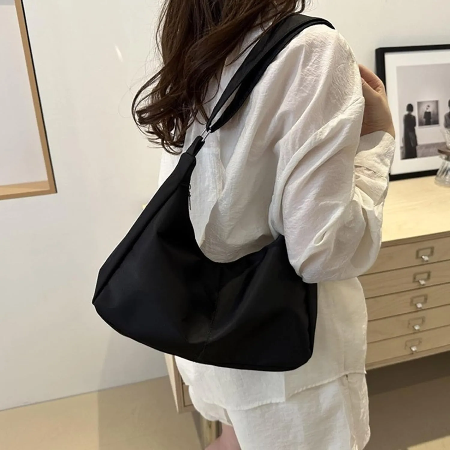 Casual Nylon Shoulder Bag for Women Versatile Satchel Crossbody Bags Fashion Underarm Purse with Adjustable Strap