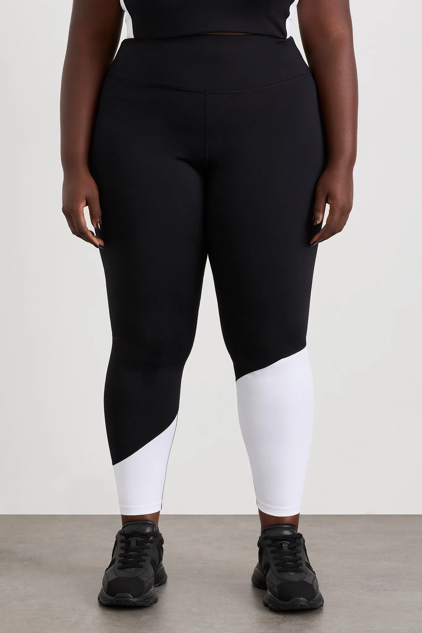 Curved Panel Full Length Legging 226