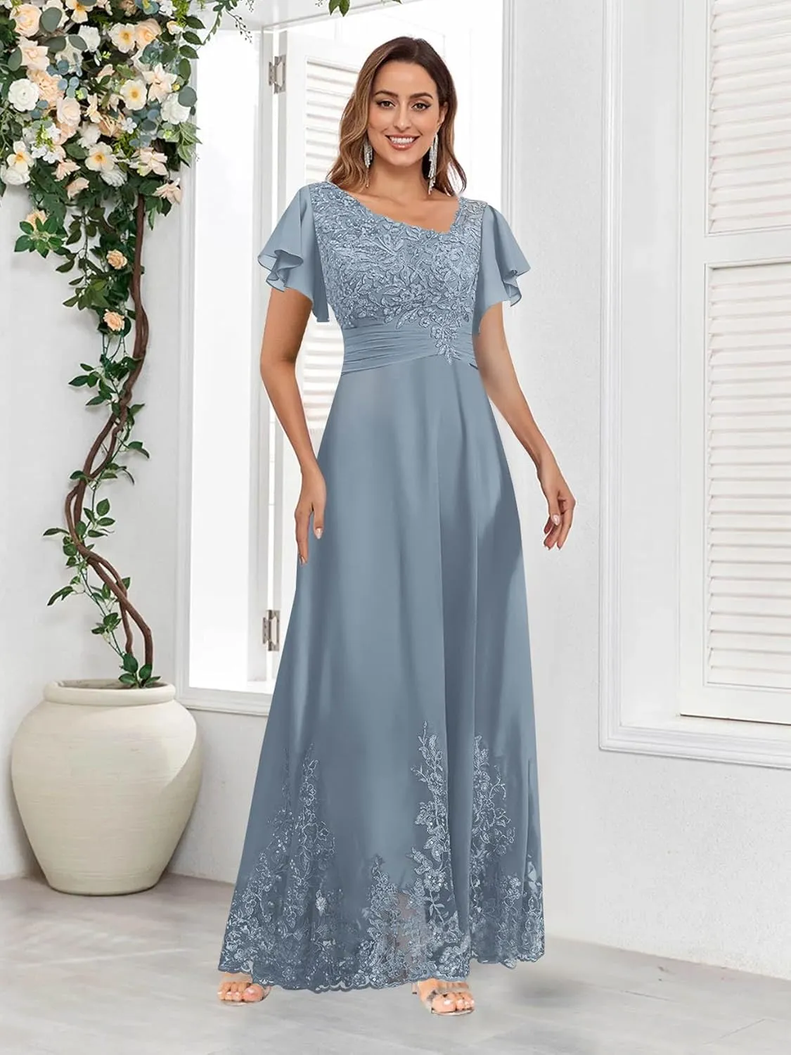 Flutter Sleeve Mother of The Bride Dresses for Wedding V Neck Lace Appliques Chiffon Long Formal Dress