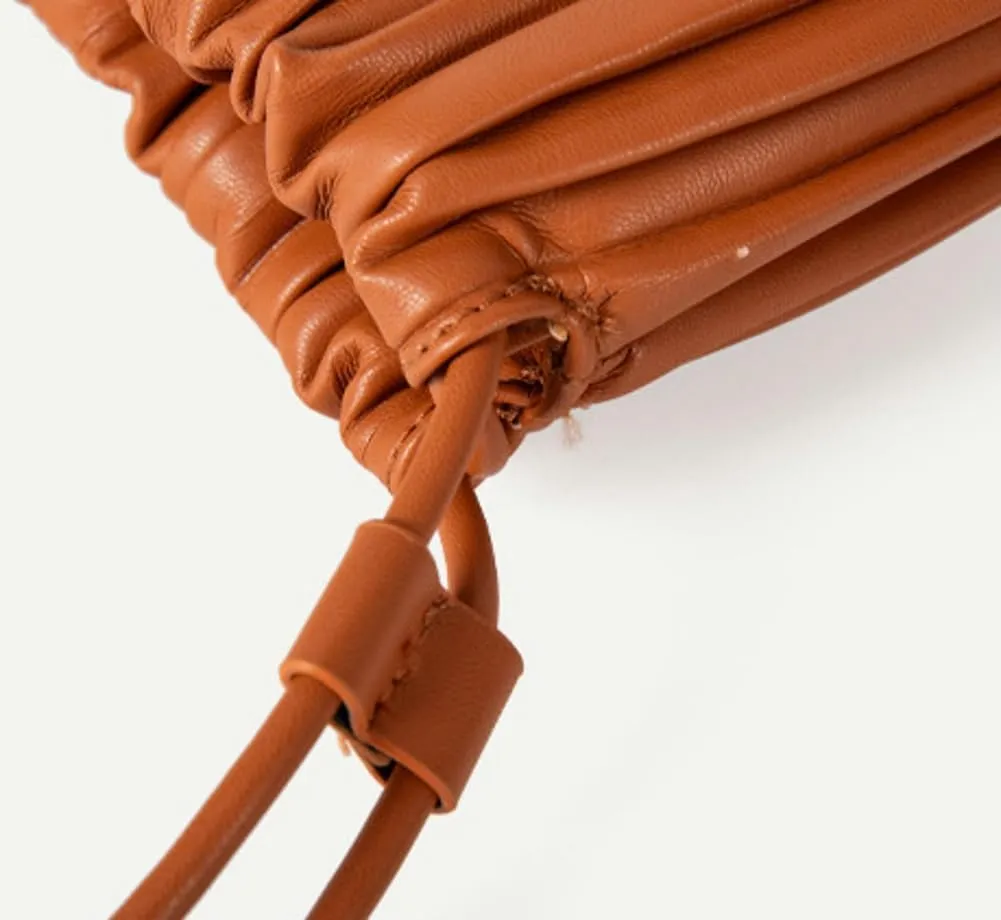 Trendy Bucket Purse For Women Commuter Leather Crossbody Handbag Womens Versatile Satchel Work Purse Travel Wrinkle 2025