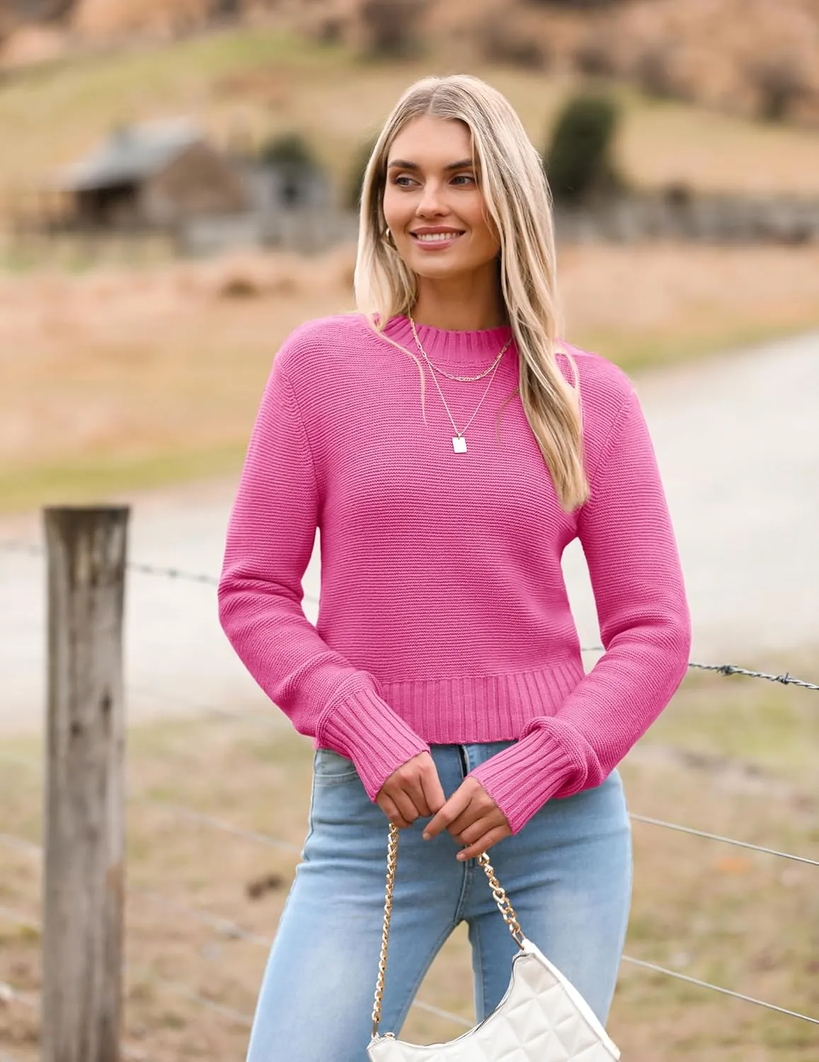 Zeagoo Women's 2025 Fall Crewneck Cropped Sweater Trendy Long Sleeve Ribbed Knit Pullover Jumper Tops