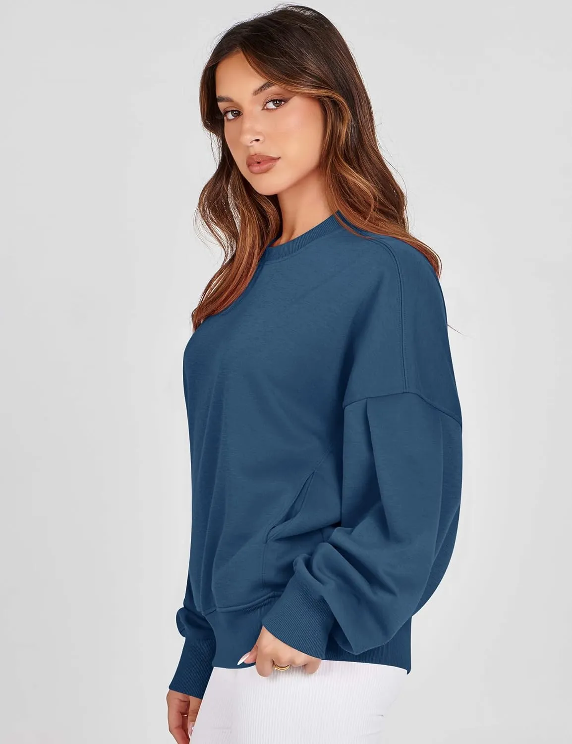 ZHENWEI Womens Fall Oversized Sweatshirts Crewneck Fleece Hoodie Casual Fashion Pullover Sweaters Outfits with Pockets